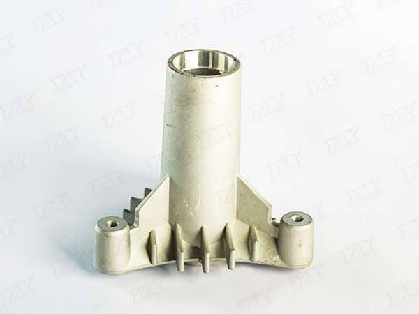 割草機(jī)刀架鋁壓鑄件